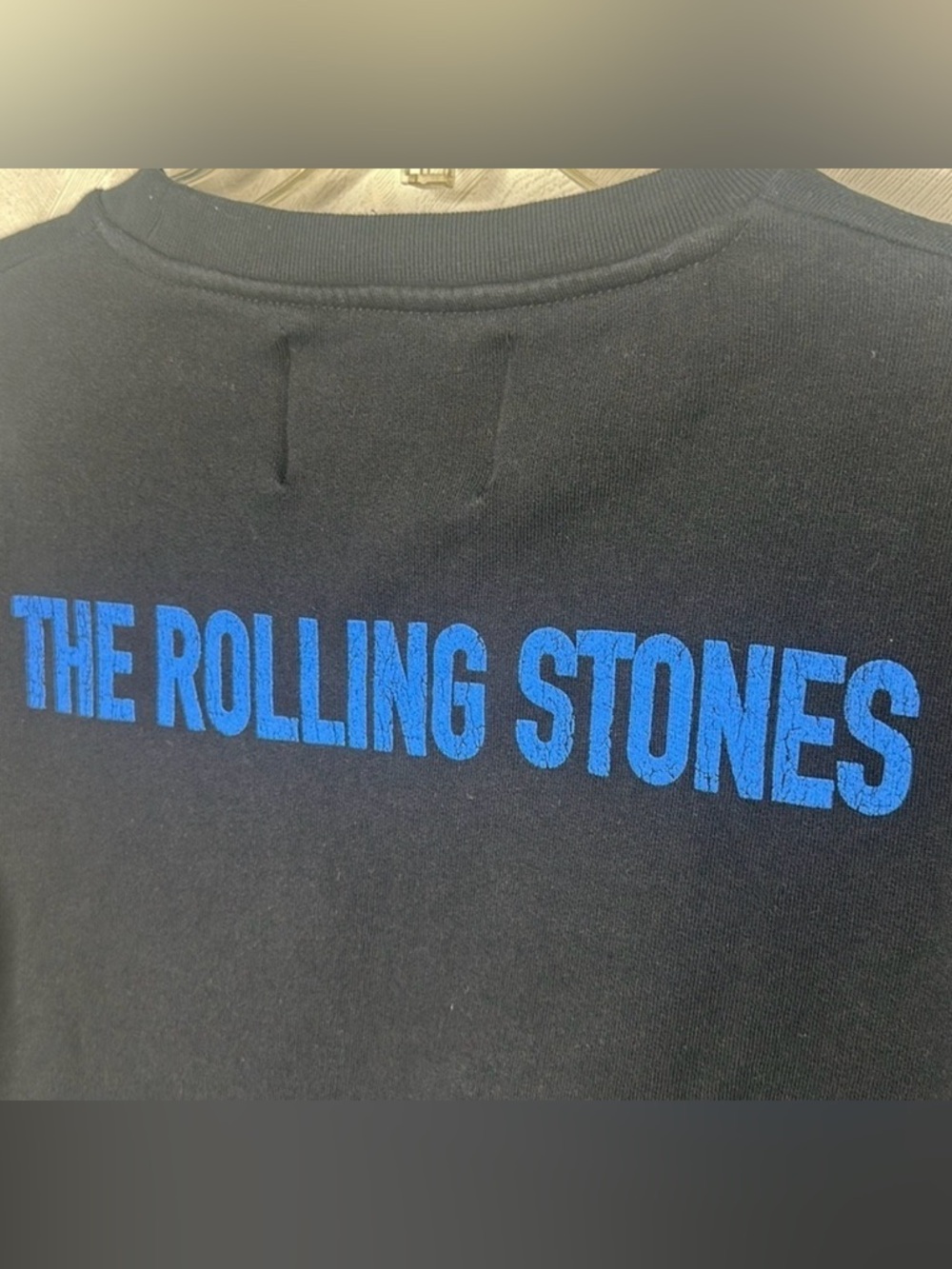 ZARA + The Rolling Stones Black Graphic Pullover Sweatshirt Blue Red Tongue L - Picture 12 of 15